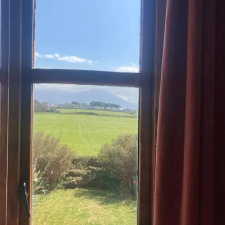Vakantiehuis Fenit Oasis *